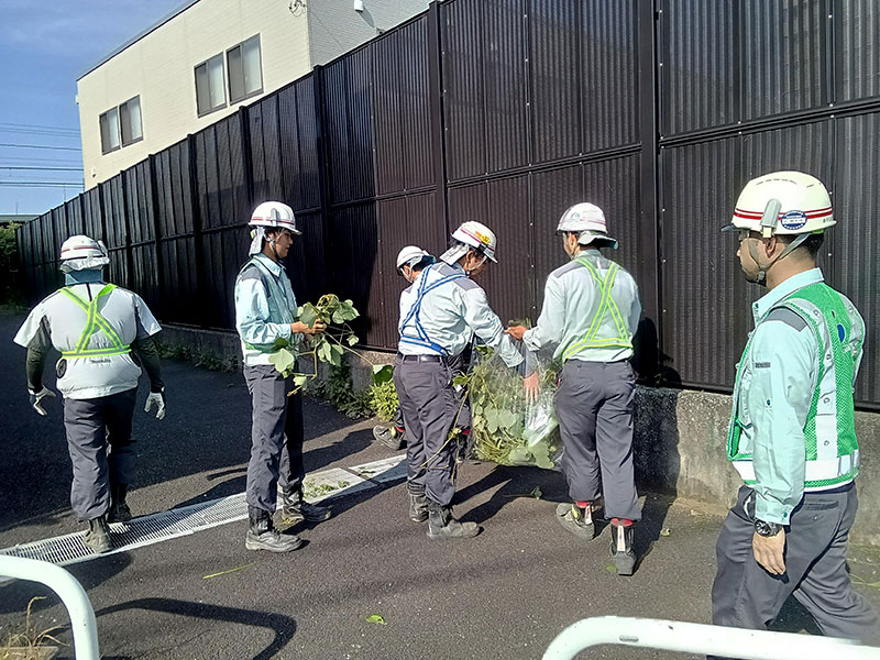 清掃活動の様子